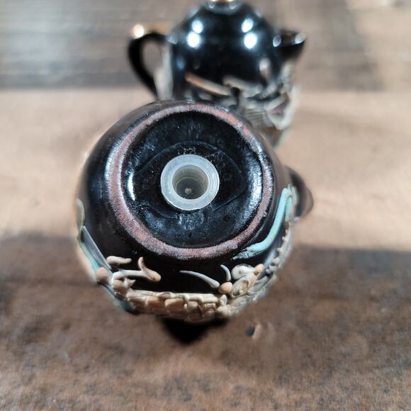 Vintage Dragon Moriage Salt & Pepper Set Tea Kettle Tea Pot Black Glaze Red Clay - Picture 13 of 13